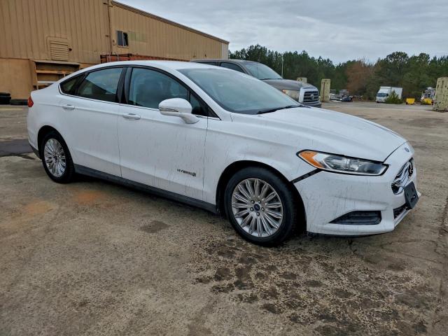 Ford Fusion S Hybrid Image 4