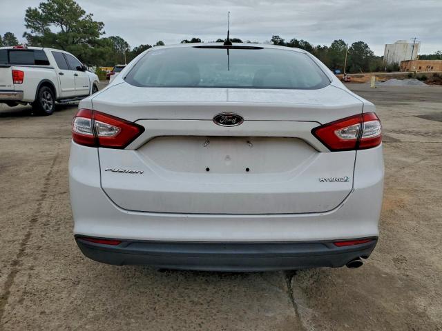 Ford Fusion S Hybrid Image 8