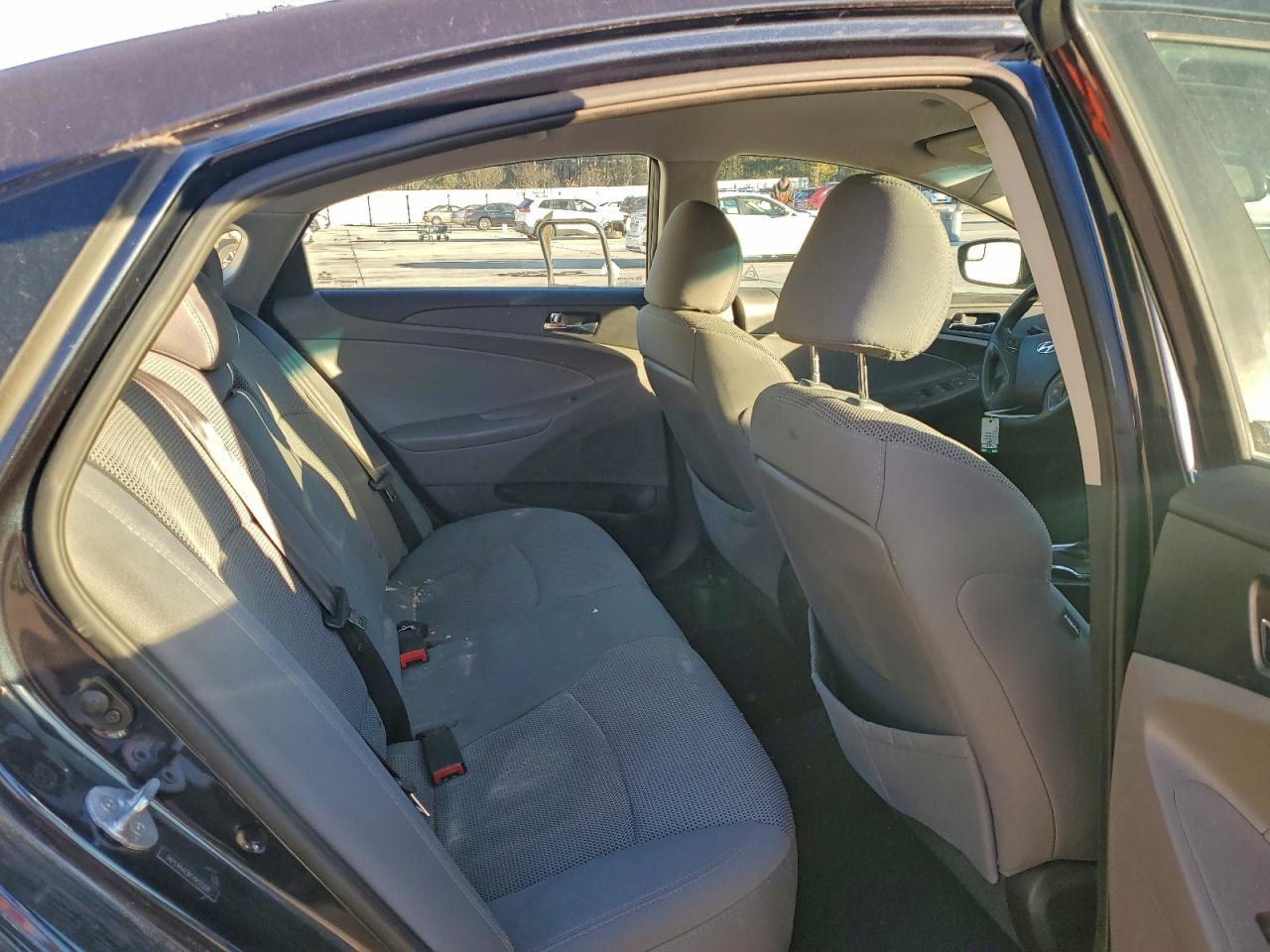 Hyundai SONATA Gls Image 7