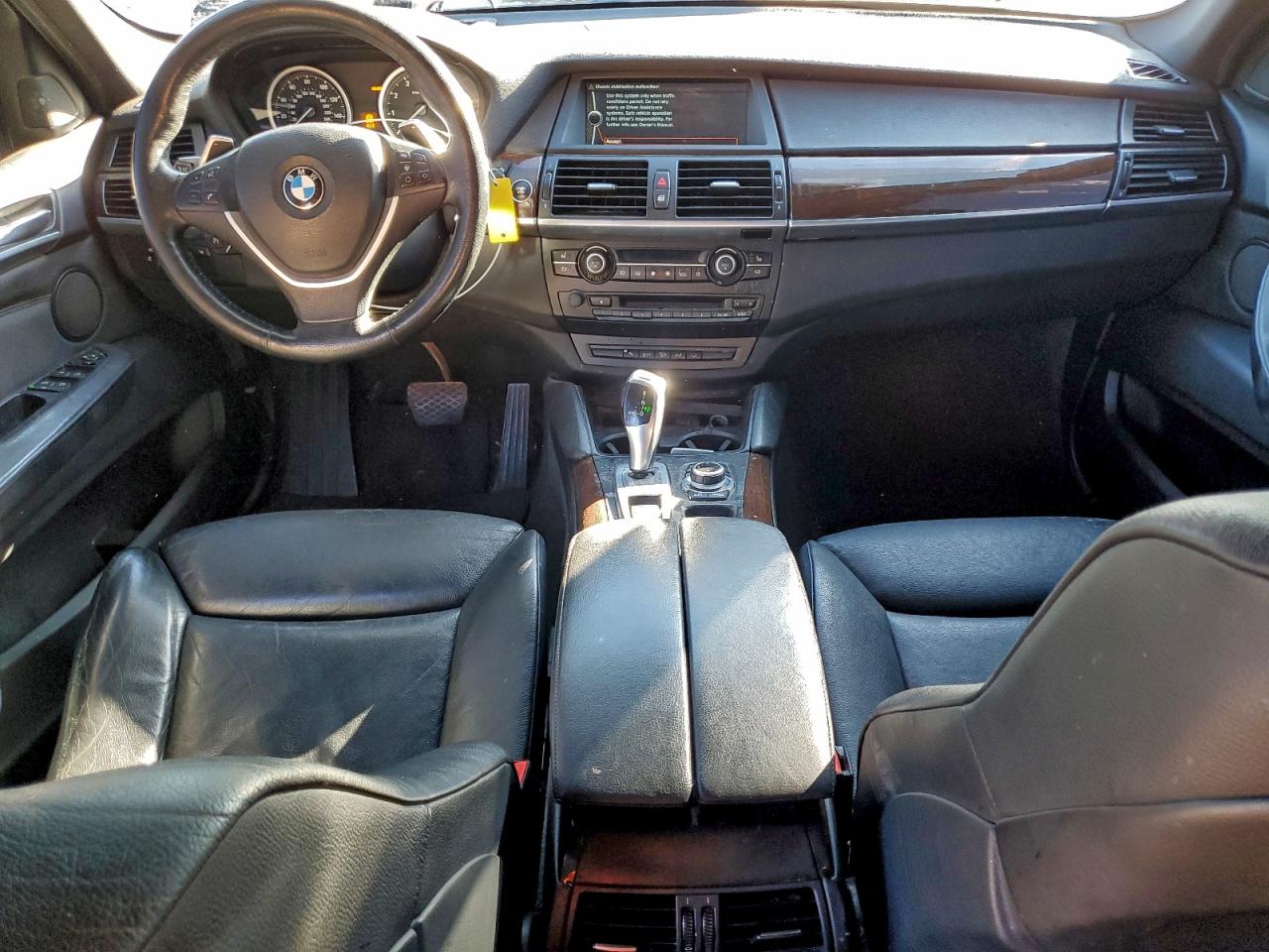 BMW X Series Xdrive50i Image 6