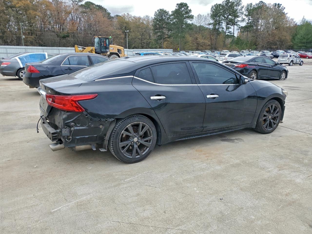 Nissan Maxima 3.5s Image 3