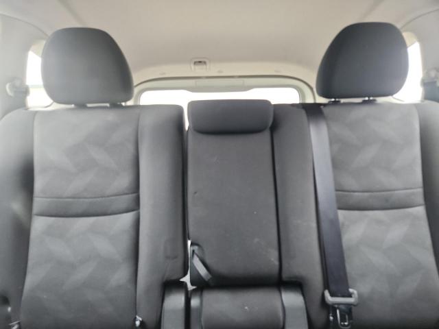 Nissan Rogue S Image 12