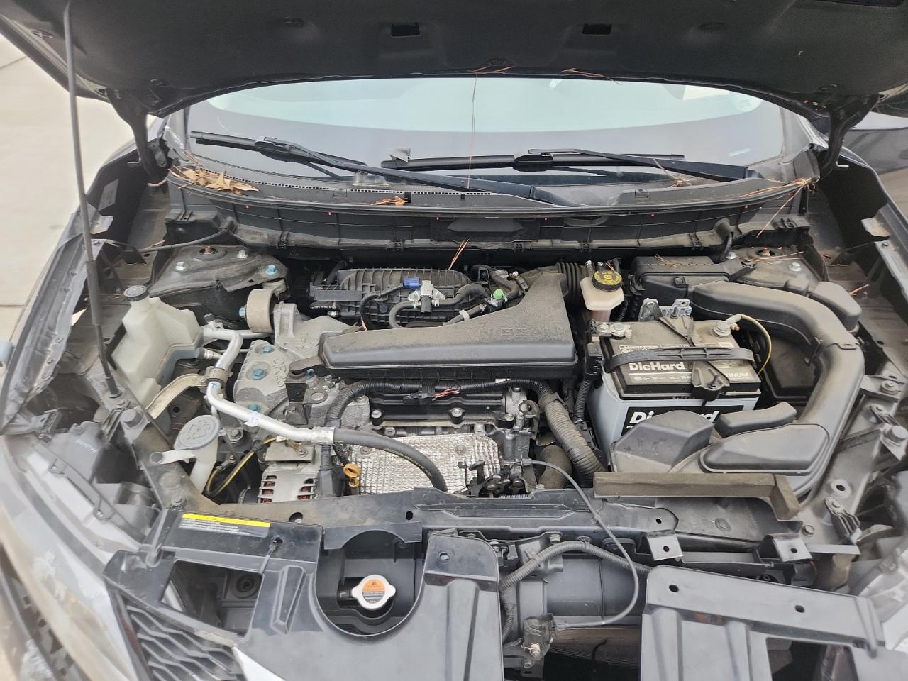 Nissan Rogue S Image 9