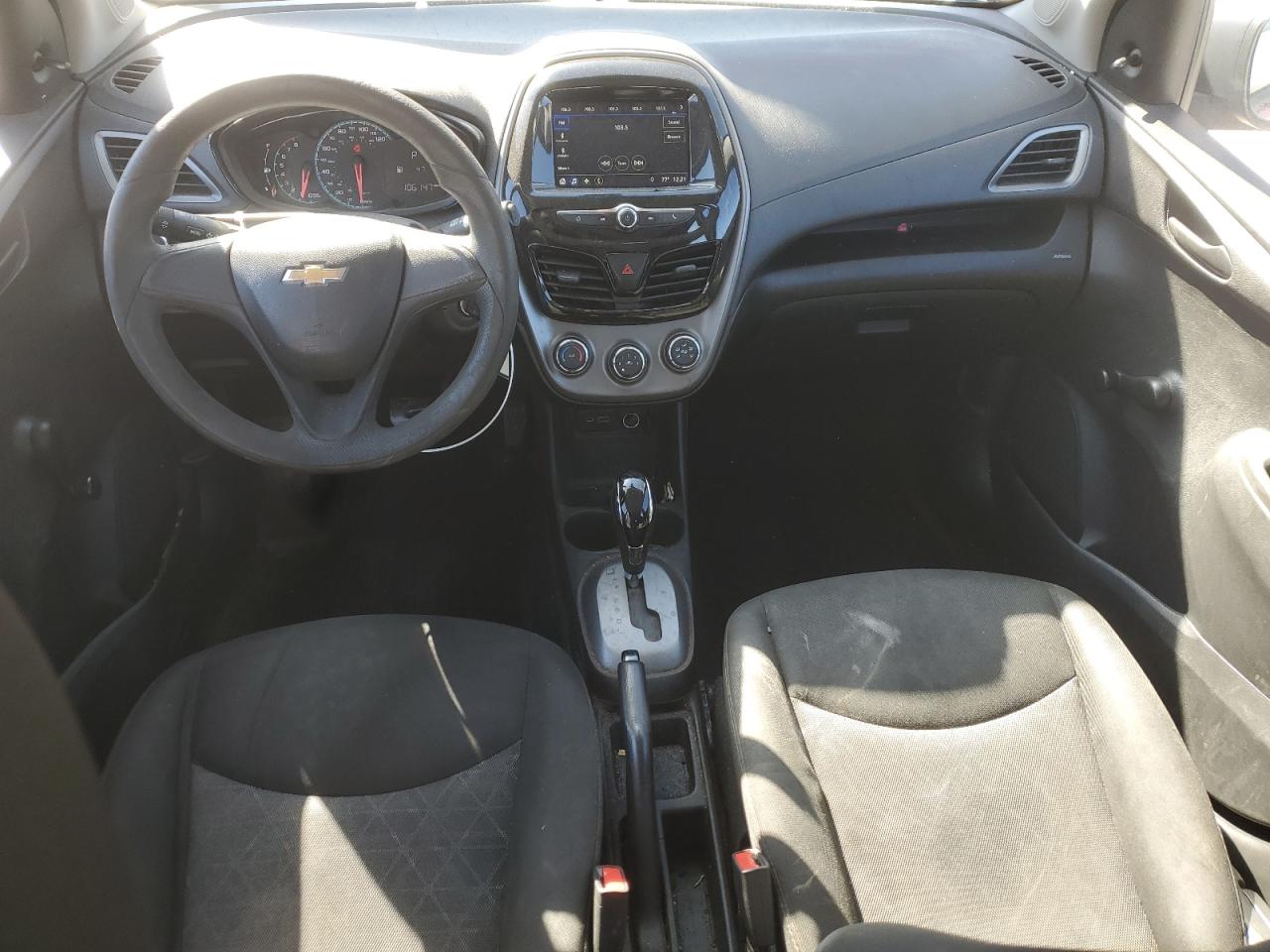 Chevrolet Spark Ls Image 11