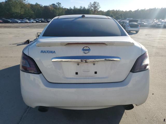 Nissan Maxima S Image 4