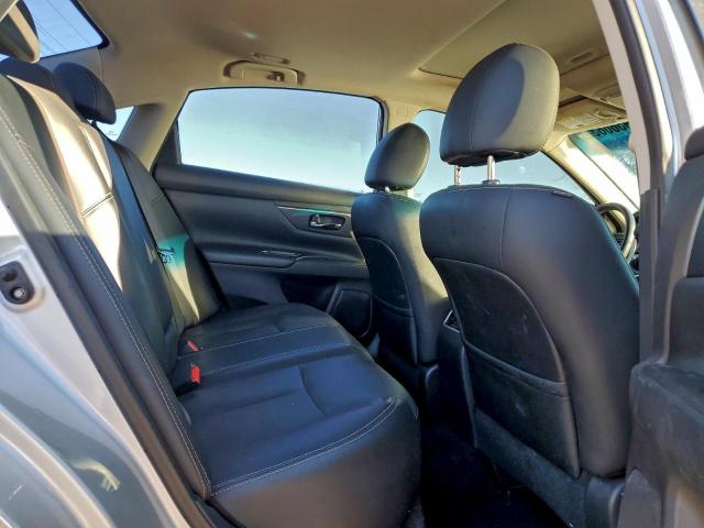 Nissan Altima 3.5sl Image 7