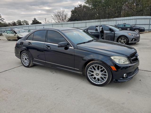 Mercedes-Benz C-Class 300 Image 7