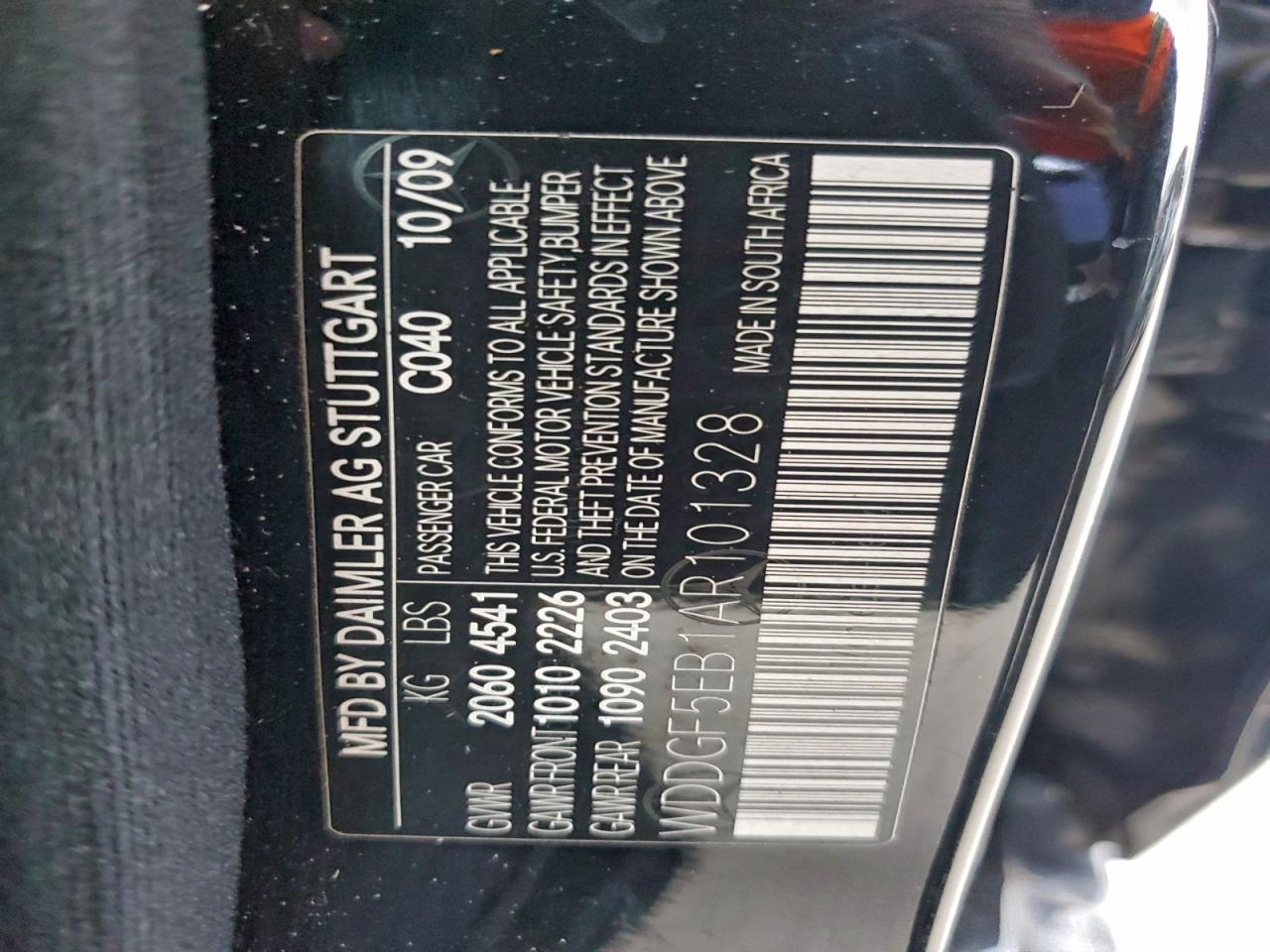 Mercedes-Benz C-Class 300 Image 12