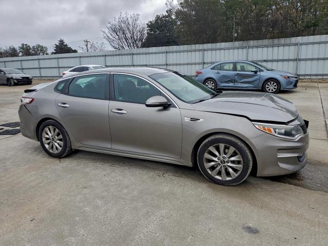 Kia Optima Lx Image 3