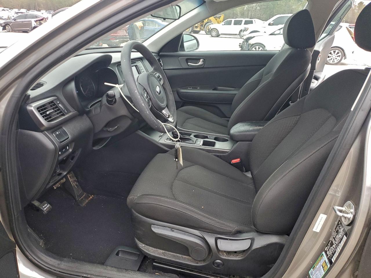 Kia Optima Lx Image 5