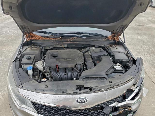 Kia Optima Lx Image 12