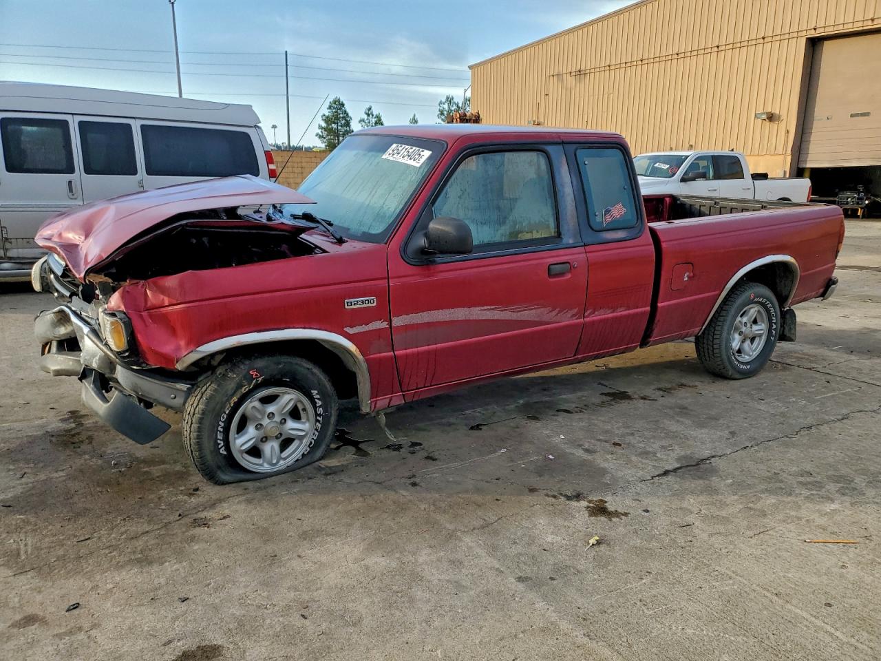 Mazda B Series Cab Plus Image 1