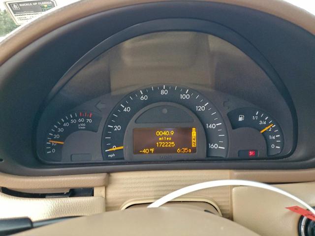 Mercedes-Benz C-Class 240 Image 6