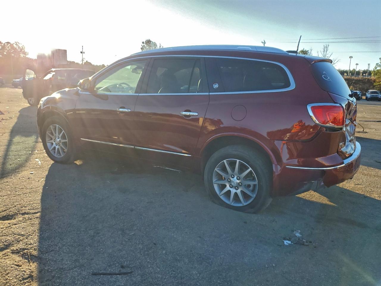 Buick Enclave Image 13