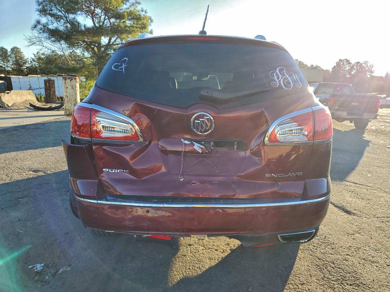 Buick Enclave Image 7