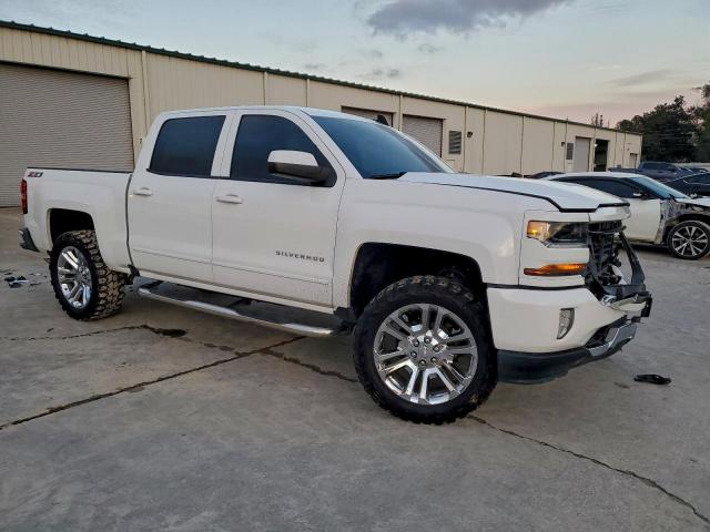 Chevrolet Silverado K1500 Lt Image 2
