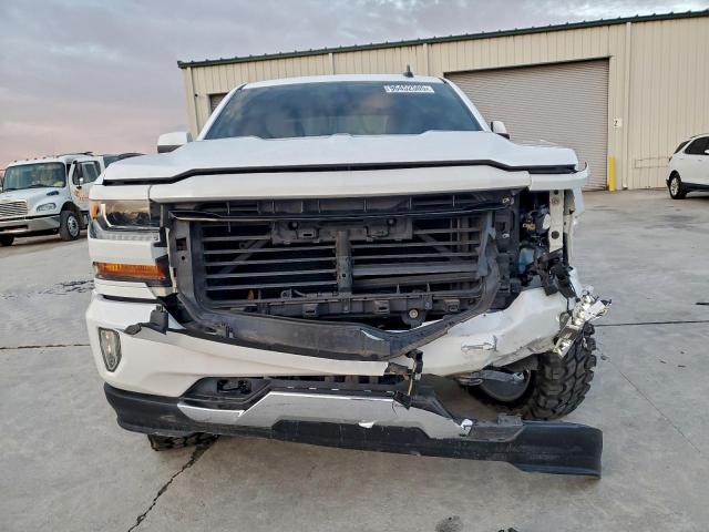 Chevrolet Silverado K1500 Lt Image 11