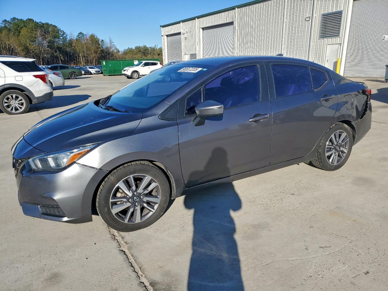 Nissan Versa Sv Image 1