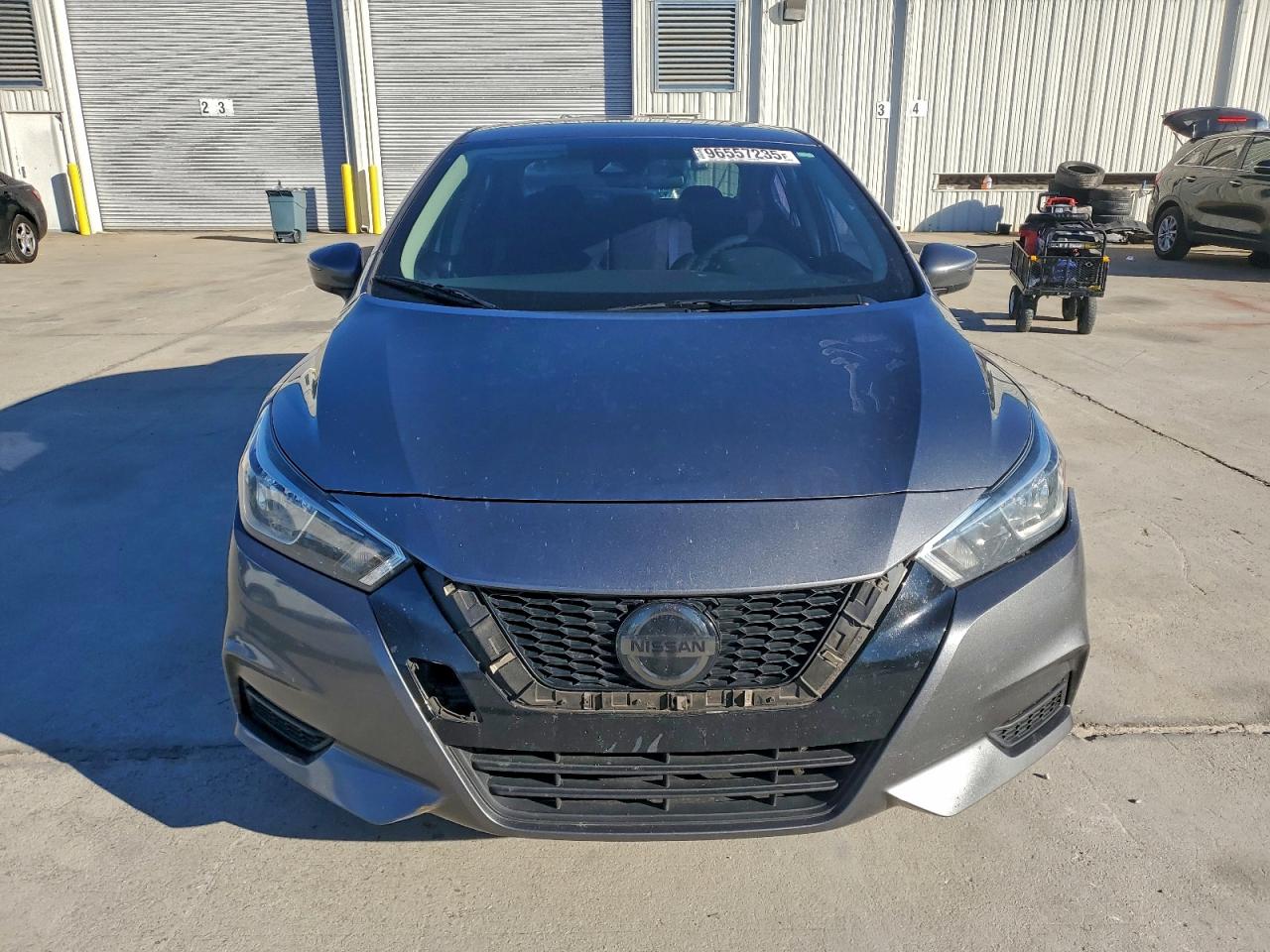 Nissan Versa Sv Image 8