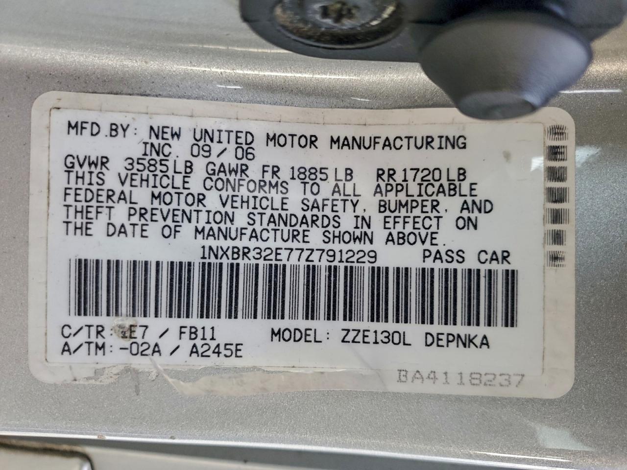 Toyota Corolla Ce Image 11