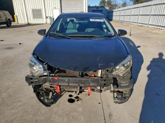 Toyota Corolla L Image 5