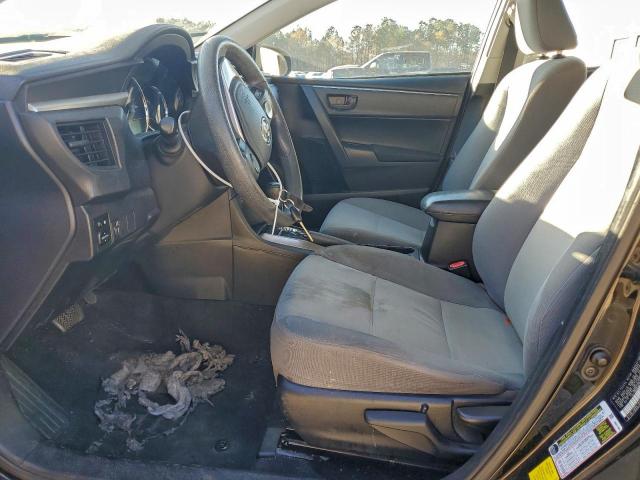 Toyota Corolla L Image 9