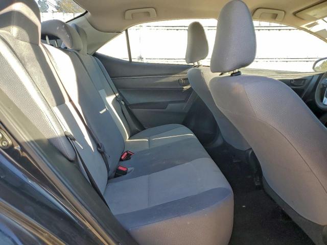 Toyota Corolla L Image 7