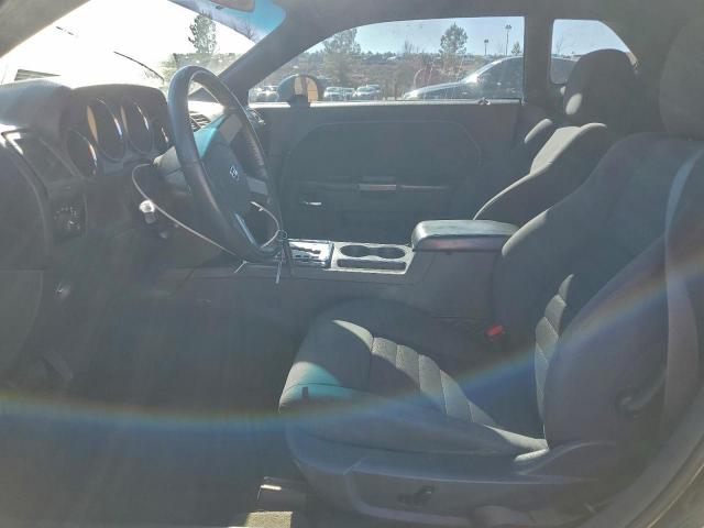 Dodge Challenger R/t Image 6