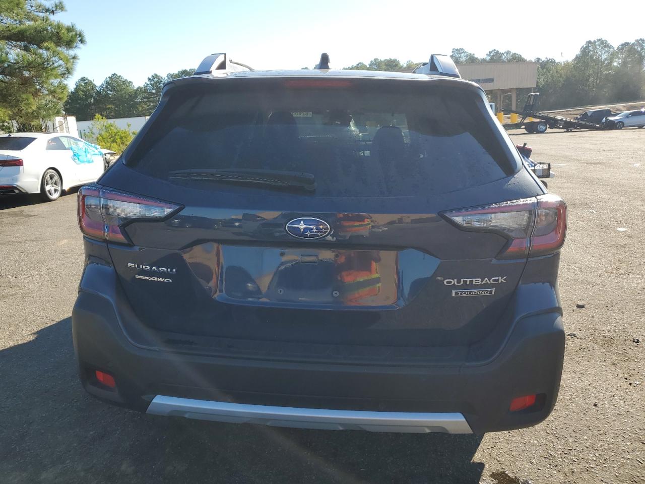 Subaru Outback Touring Image 9