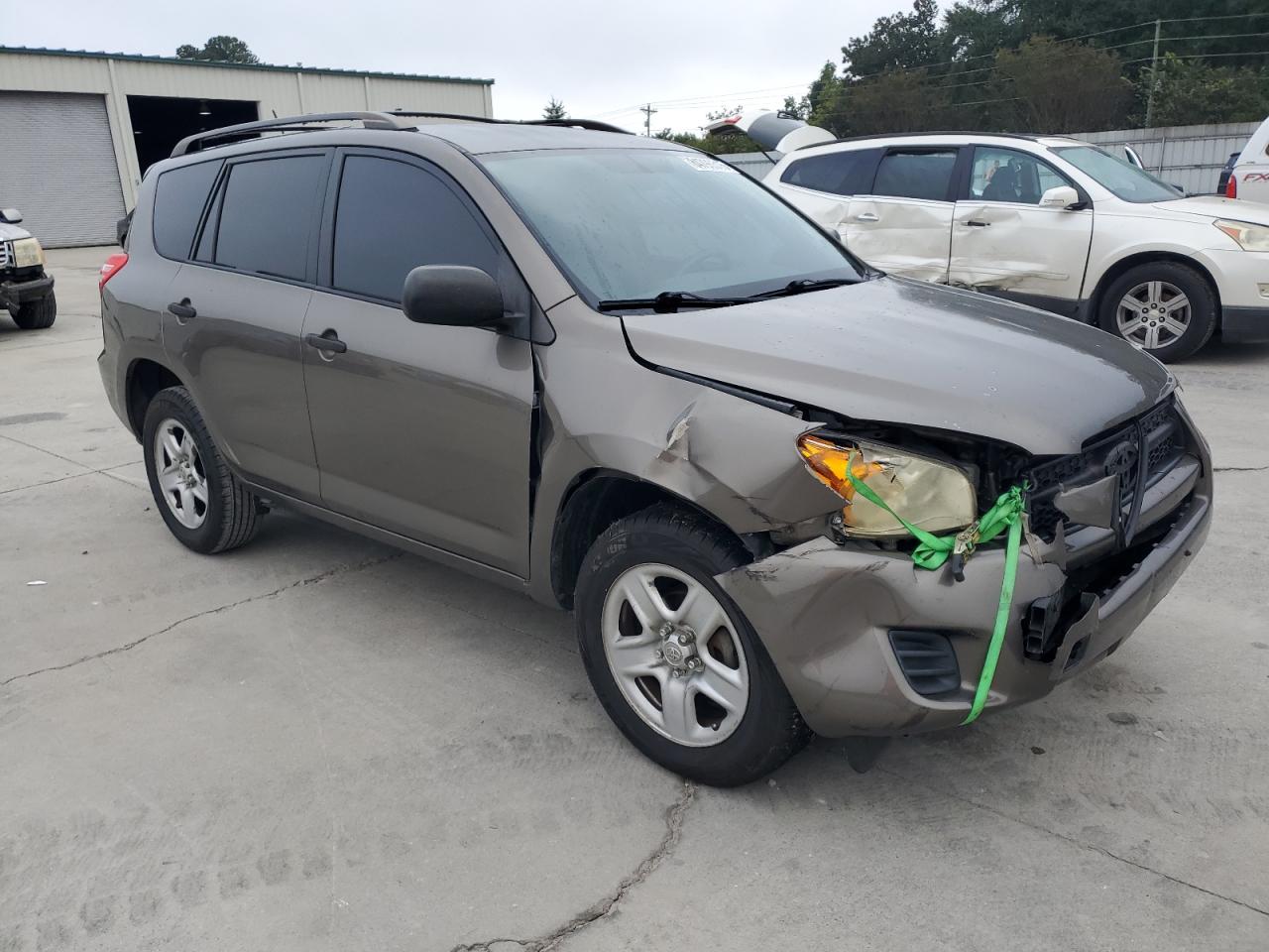 Toyota RAV4 Image 5