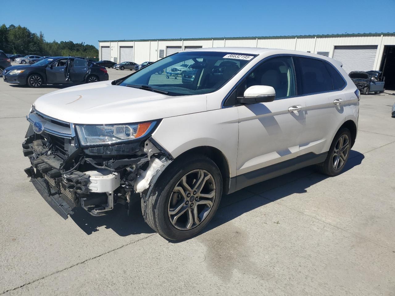 Ford Edge Titanium Image 1