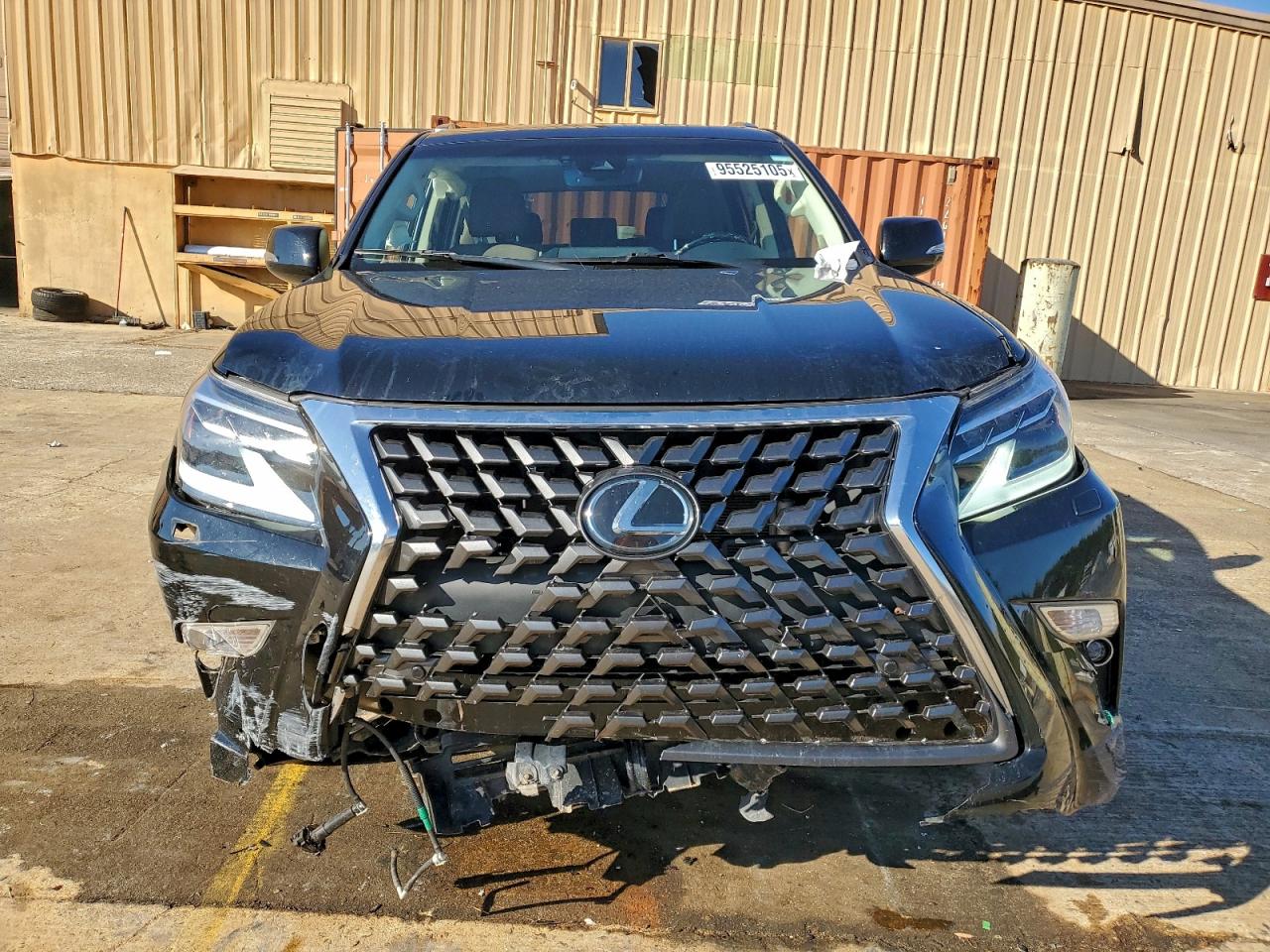 Lexus Gx 460 Premium Image 4