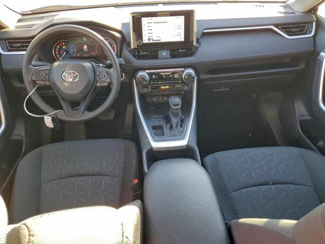 Toyota RAV4 Xle Image 12