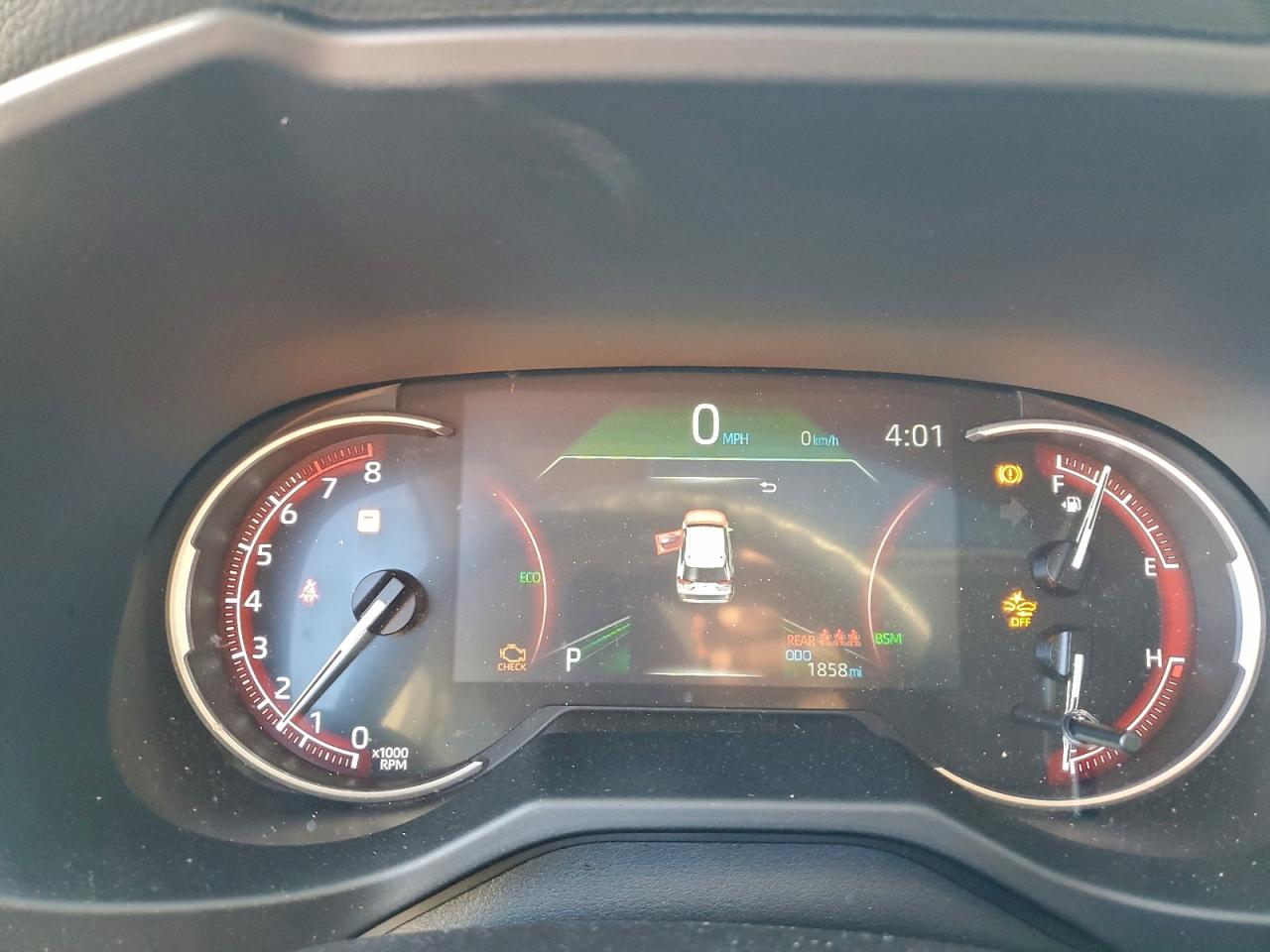 Toyota RAV4 Xle Image 13