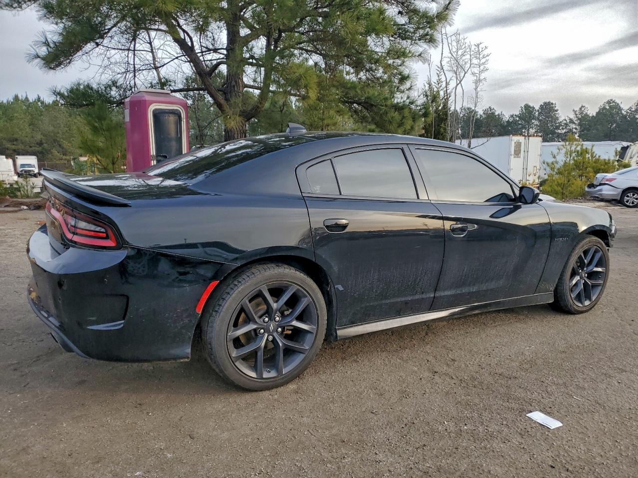 Dodge Charger R/t Image 6