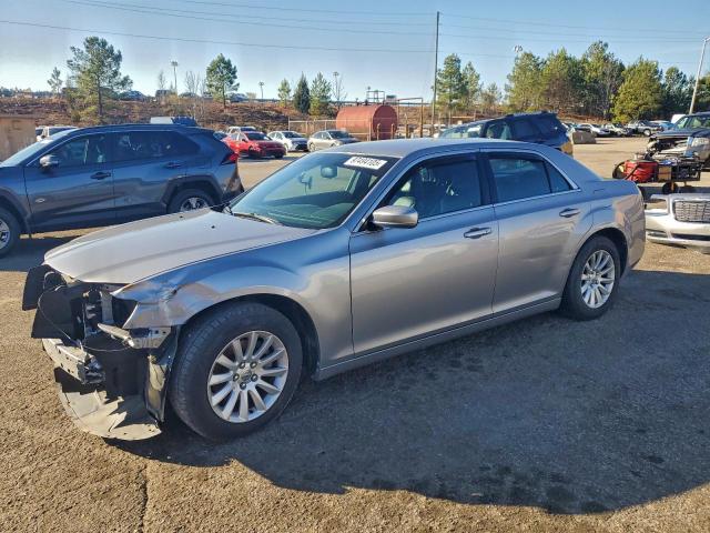  Salvage Chrysler 300