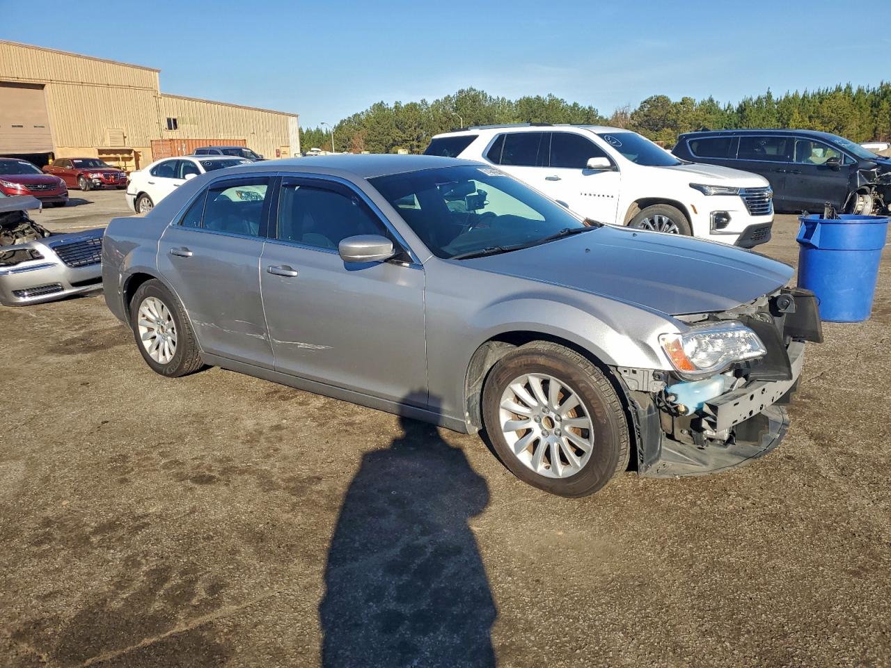 Chrysler 300 Image 8