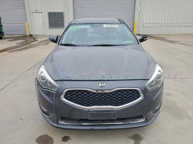Kia Cadenza Premium Image 11