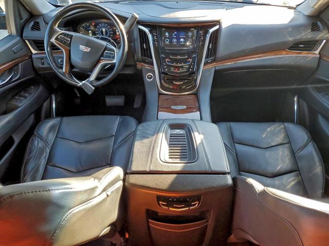 Cadillac Escalade Luxury Image 10