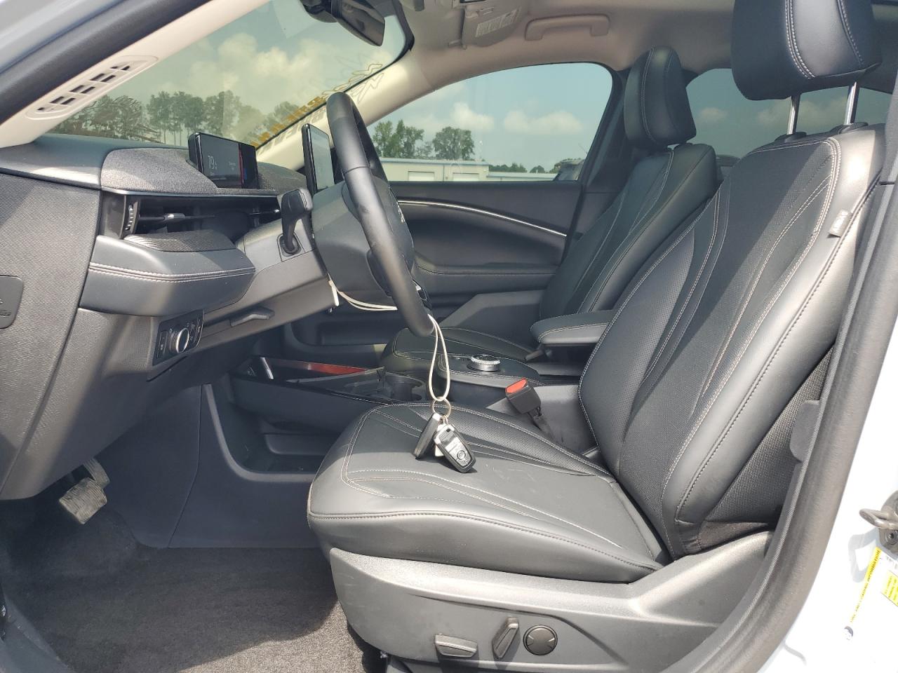 Ford Mustang Premium Image 9