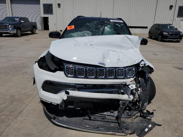 Jeep Compass Limited Image 6