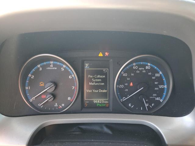 Toyota RAV4 Adventure Image 10