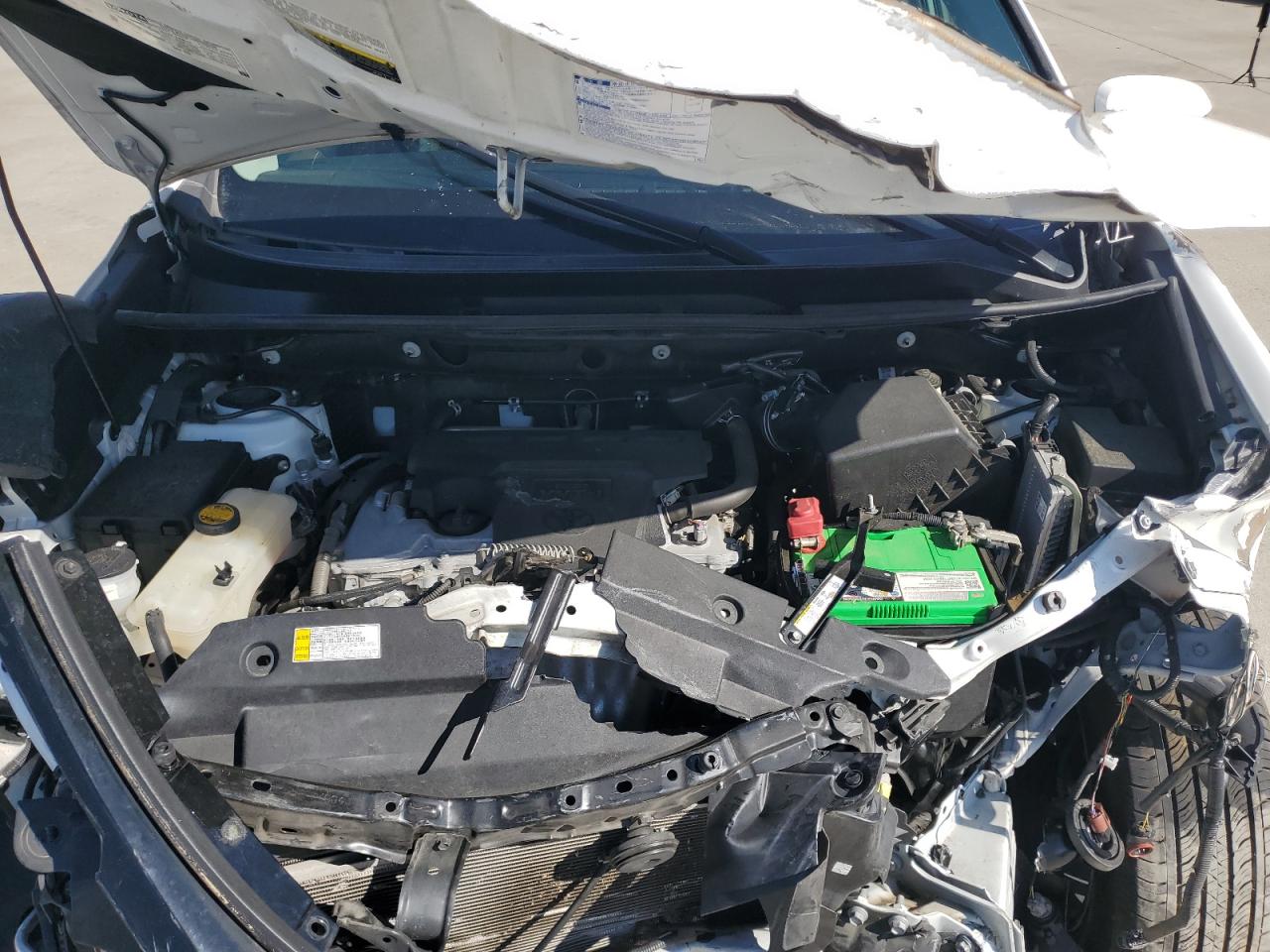 Toyota RAV4 Adventure Image 12