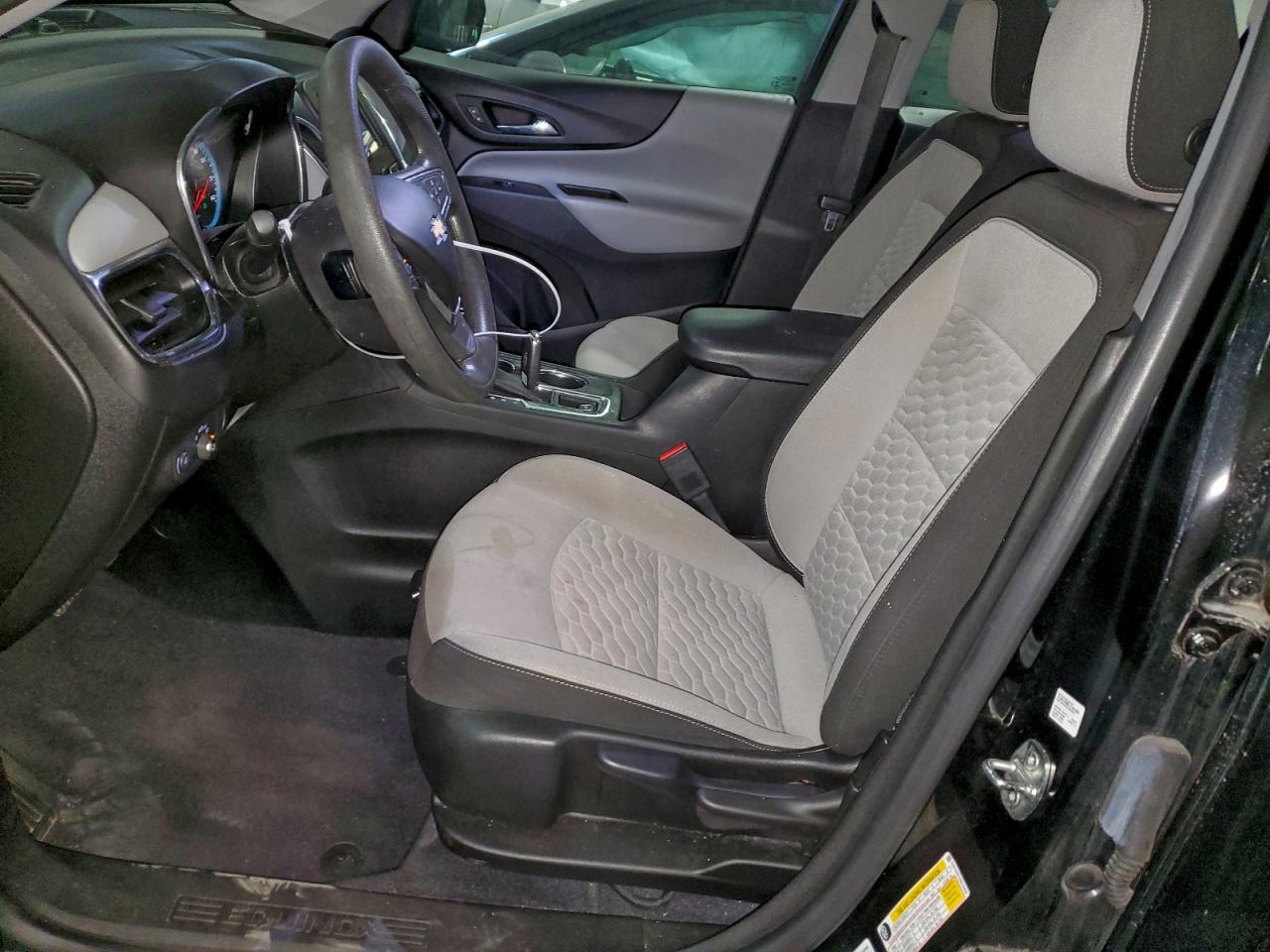 Chevrolet Equinox Ls Image 11