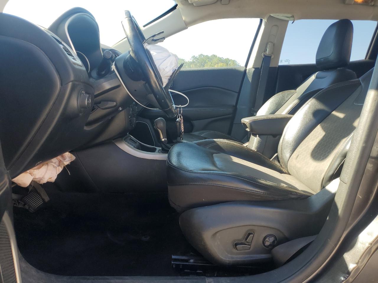 Jeep Compass Latitude Image 5