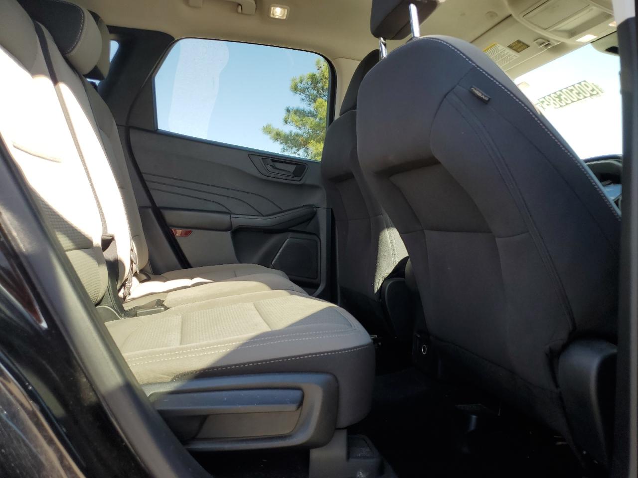 Ford Escape S Image 4