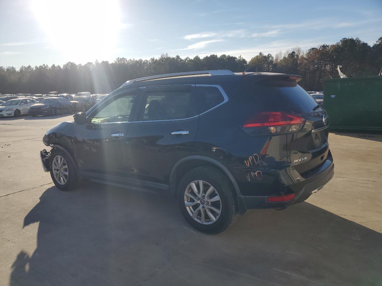 Nissan Rogue S Image 4