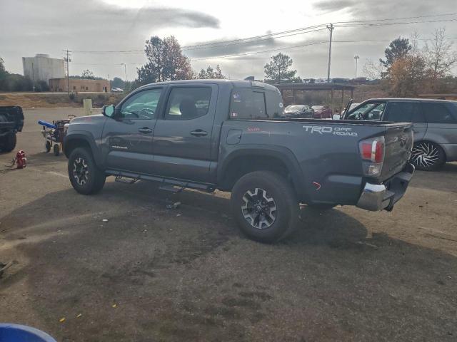 Toyota Tacoma Double Cab Image 5