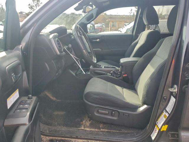 Toyota Tacoma Double Cab Image 7