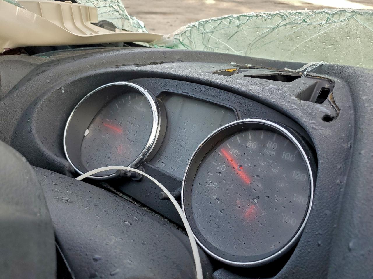 Nissan Rogue S Image 11